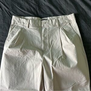 Banana Republic Cropped Chino